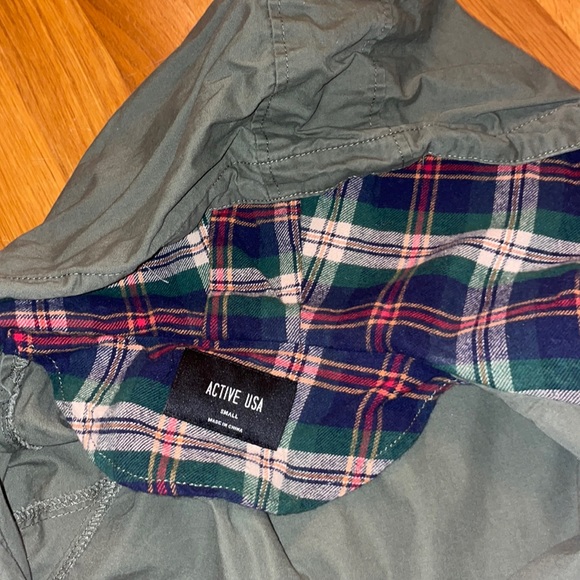 Utility Jacket - Picture 2 of 4